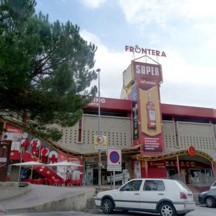Le Perthus Espagne Magasin